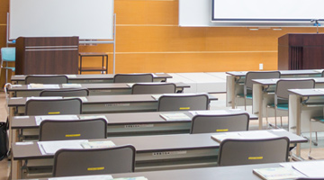 定期的な社内研修会の実施